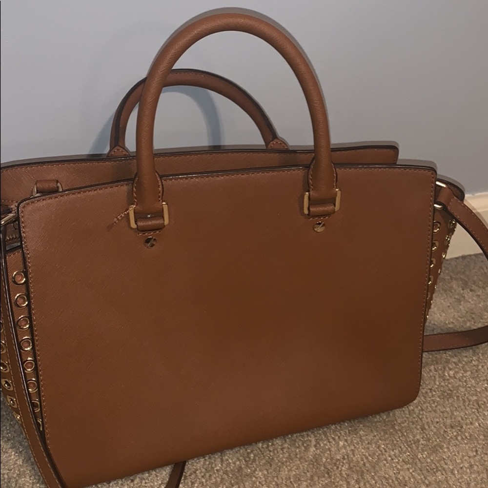 Michael Kohrs purse - Picture 3 of 3